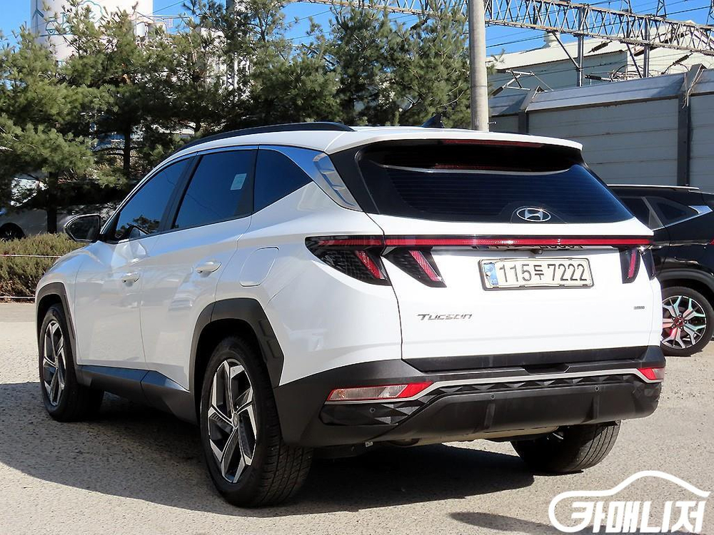 [현대]투싼 (NX4) 가솔린 1.6 터보 4WD 프리미엄 #3월급매 이미지