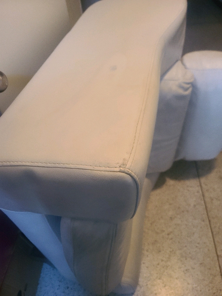 디쟈트 Desart 아이보리 소파--2