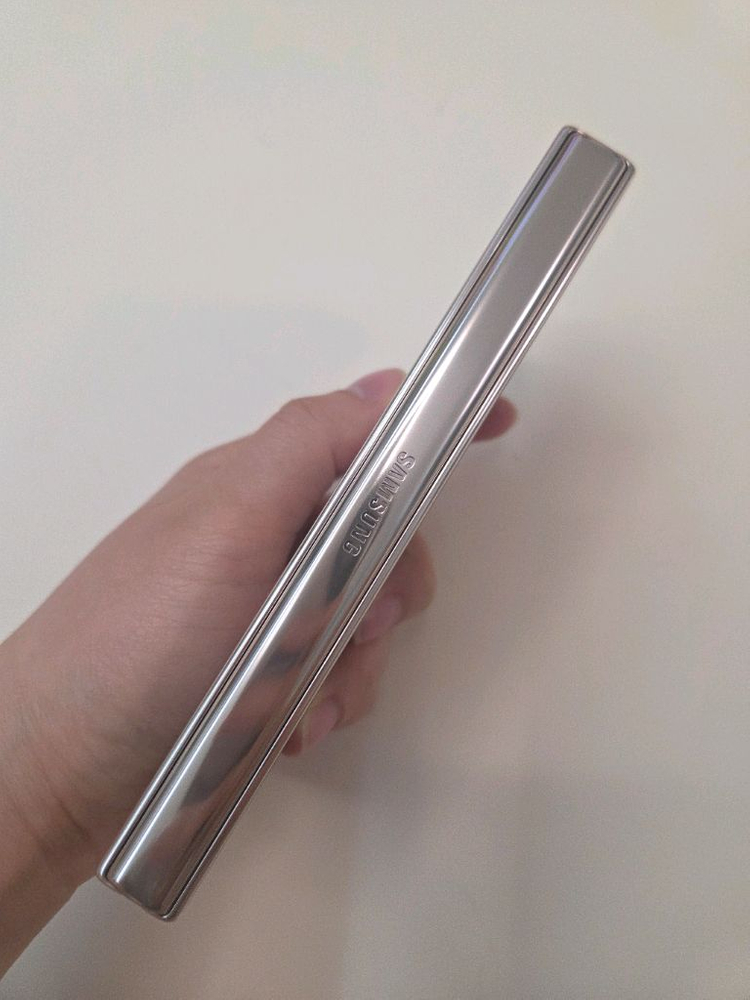 갤럭시 Z폴드4 512G 특S급 서울z폴드4 인천z폴드4 강원z폴드4 파주z폴드4 대구z폴드4 창원z폴드4 중고폰--4