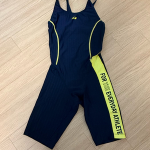 턴(TURN) 아동 여아 수영복 60정도 사이즈 110120130사이즈