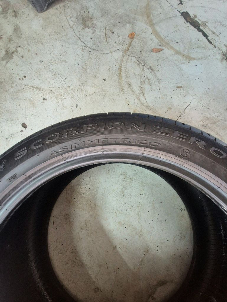 295 40 22 스콜피온 제로ASIM 중고타이어 2본 G바겐 이미지