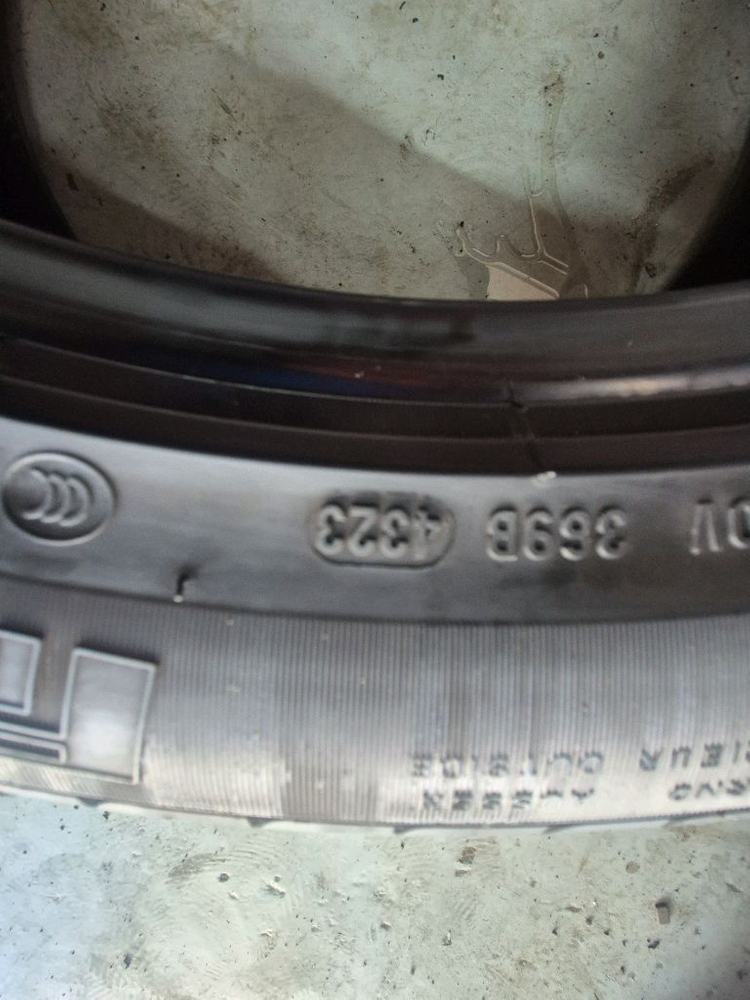 295 40 22 스콜피온 제로ASIM 중고타이어 2본 G바겐 이미지