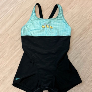 아레나 어린이 여아 수영복 60-65 정도 사이즈 110120130 이미지