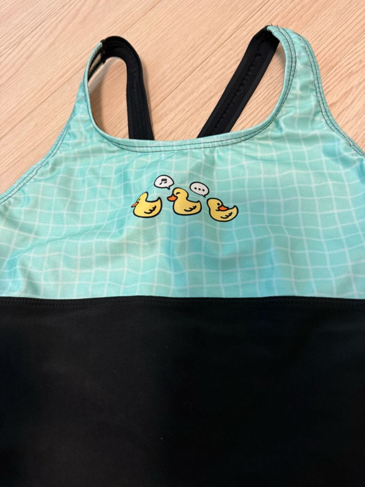 아레나 어린이 여아 수영복 60-65 정도 사이즈 110120130 이미지