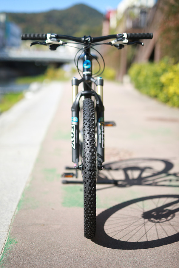 *55만원*최저가*15년 자이언트 타론 0 16인치 S사이즈- 27.5인치---9