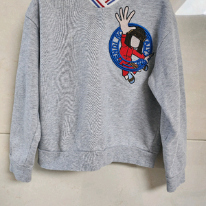 정품 펜디 키즈 맨투맨 6y