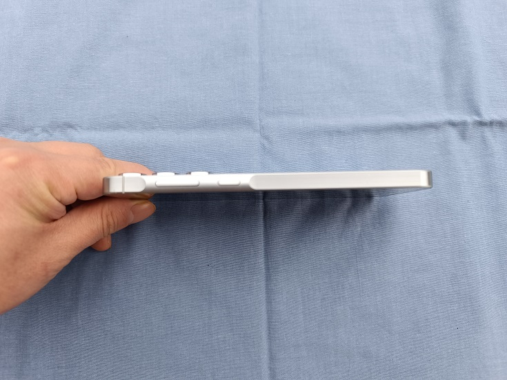 갤럭시 퀀텀 5 아이스블루 단품 (케이스 + 유리필름 증정)--4