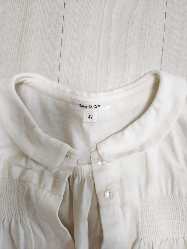 슈슈앤크라 피치기모 블라우스 4y--1