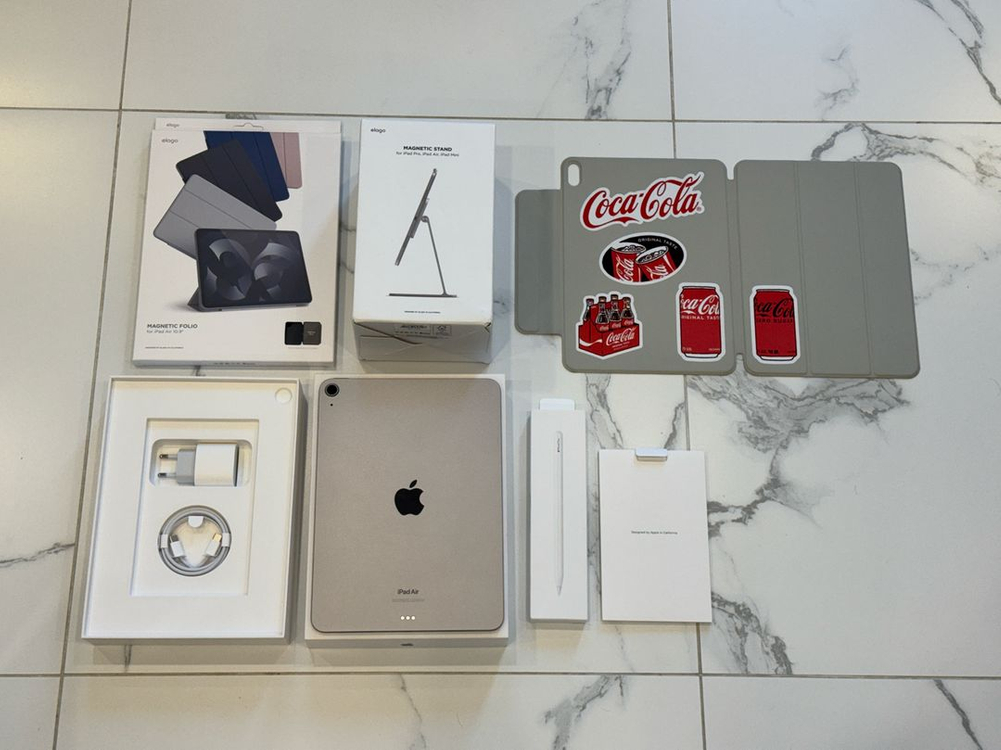 [보증기간 6월 19일까지] 아이패드 에어 M2 128GB + 기타 구성품들 판매 합니다.--1