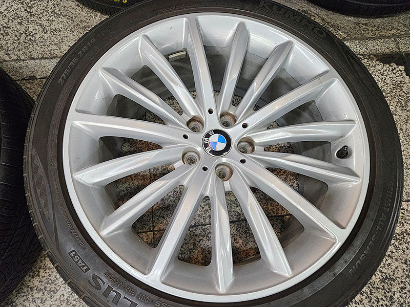BMW G30 5시리즈 633 정품 19인치 휠타이어 셋트 이미지