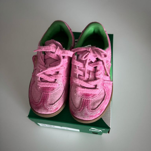 푸마 팔레르모 스폐셜 핑크 180사이즈