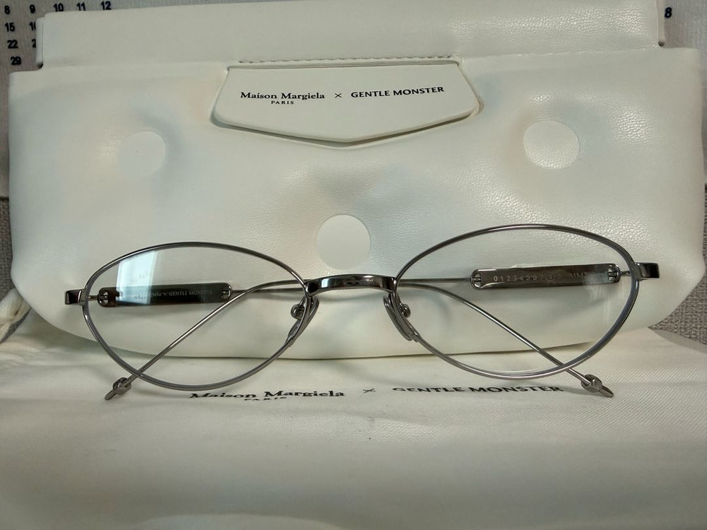 MM216 젠틀몬스터x마르지엘라 콜라보 안경 이미지