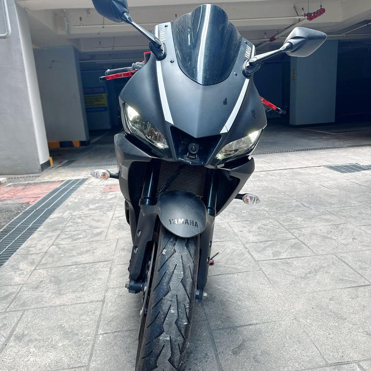 야마하R3 2020년식 판매합니다 블랙--7
