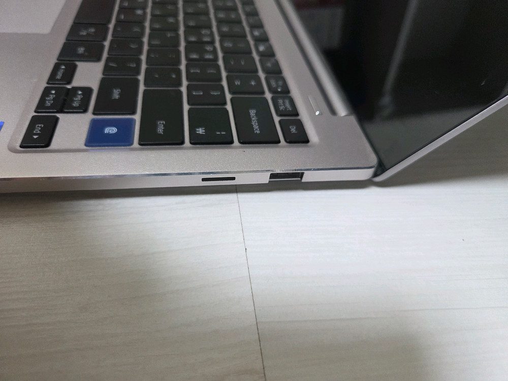 삼성 노트북 NT730XBE 부품용--2