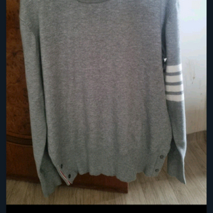 톰브라운 스트라이프 니트 스웨터. L