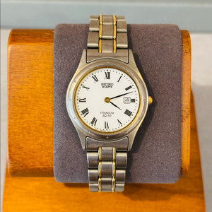 세이코 티타늄 SQ50 여성용 빈티지 쿼츠 시계