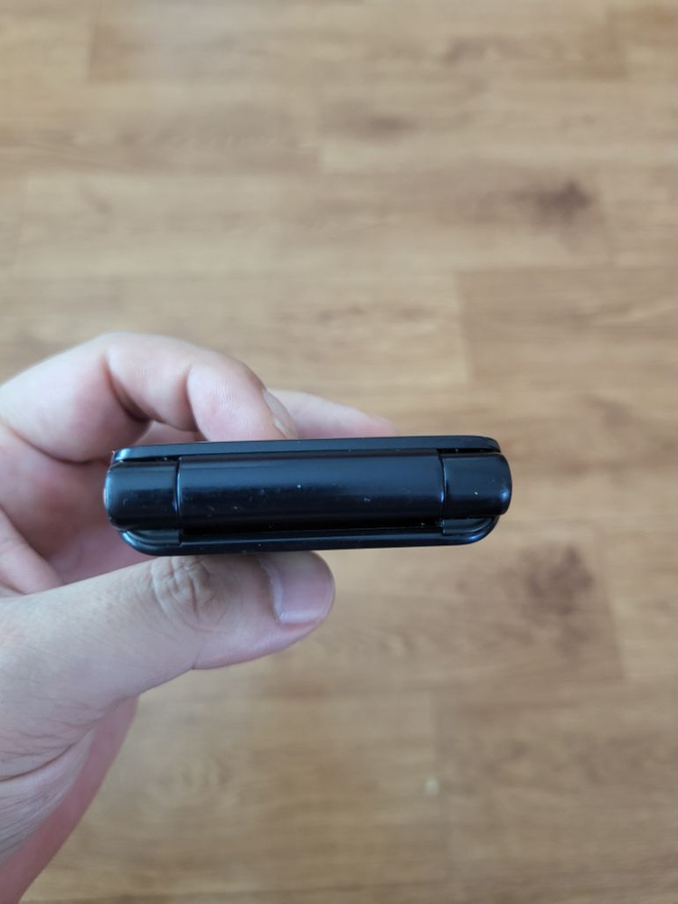 갤럭시폴더2 블랙 이미지