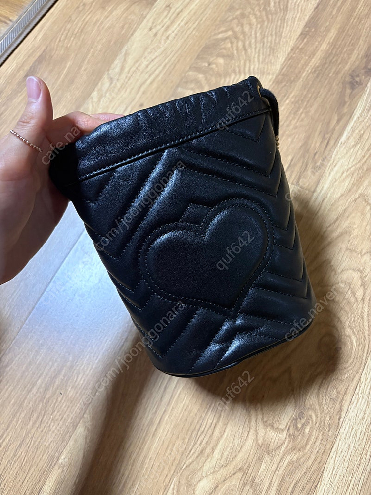 구찌 미니 버킷백 이미지