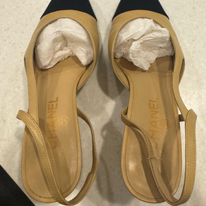 샤넬 슬링백 샌들 38