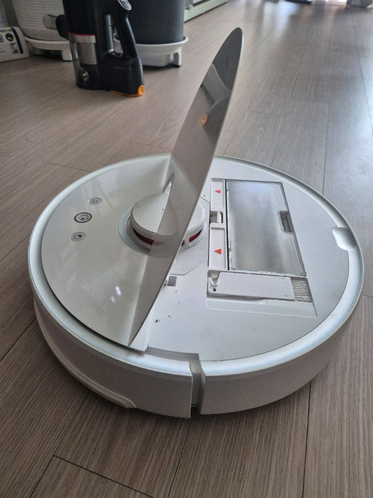 로보락 S50, S51, S55 호환 본체 부품용 하자 있음--5