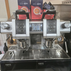 포르테 2구 반자동 캡슐 업소용 커피메이커/ 포르테 커피캡슐/ 아이스트로 제빙기