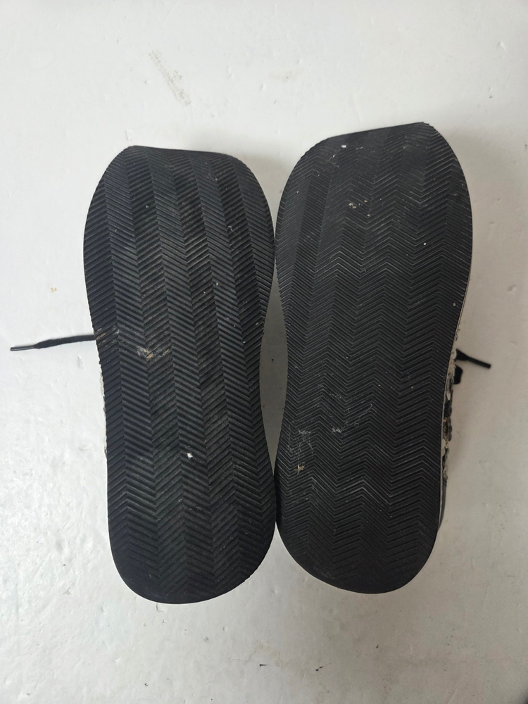 프리미아타 반짝이 스니커즈 블랙앤실버(220-225) 이미지