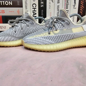 아디다스 이지 350 스태틱 남성 스니커즈 운동화 255 이미지