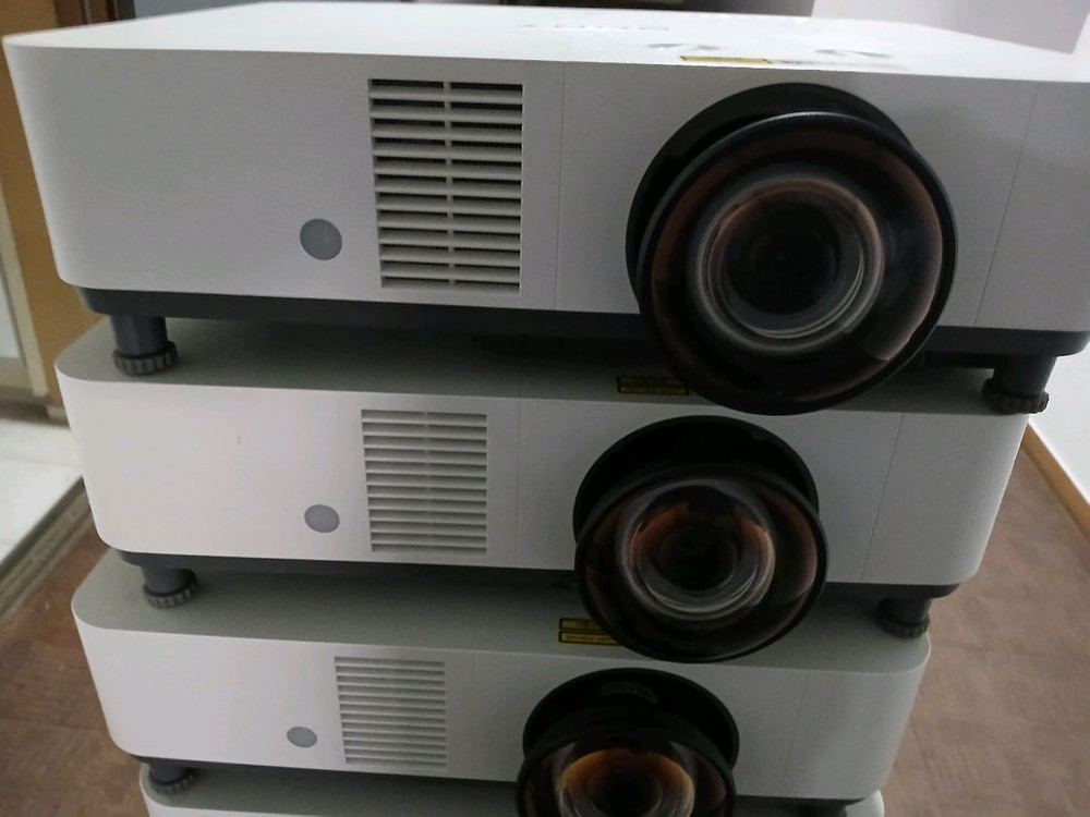 레이저. 단초점소니 빔프로젝터1미터100인치--2