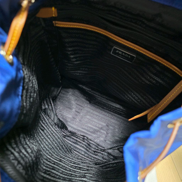 프라다 정품 삼각로고 나일론 사피아노 백팩--8