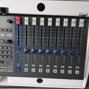 zoom frc-8 / f-control 팝니다