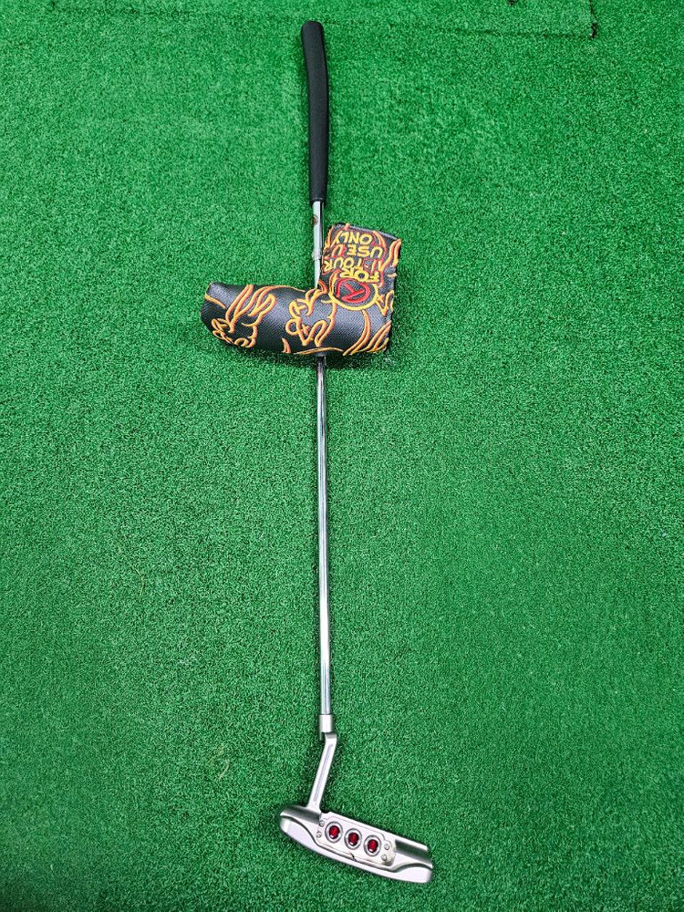 스카티카메론 서클티 슈퍼랫 퍼터 판매합니다. 이미지