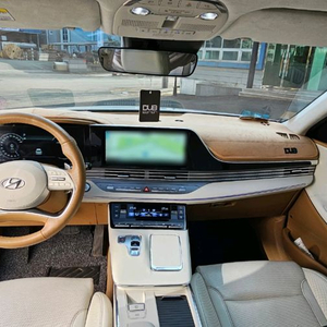 더뉴그랜저 3.3 캘리그래피 완풀입니다.