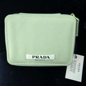 프라다 뷰티 미니 파우치 새것