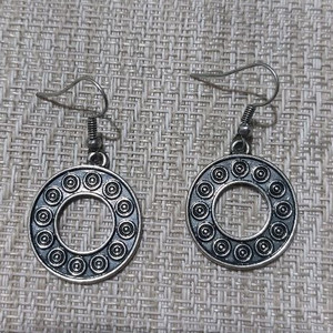 공방 웨딩 하객 귀걸이 빛을 비추면 엄청 반짝여