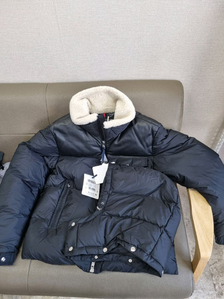 (새상품)몽클레어 브레이 남성 패딩 블랙 이미지