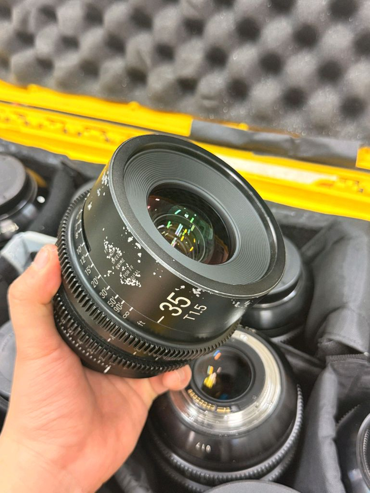 시그마 시네 단렌즈 14,20,24,35,50,85,135 7구 판매합니다 ef 가격내림 이미지