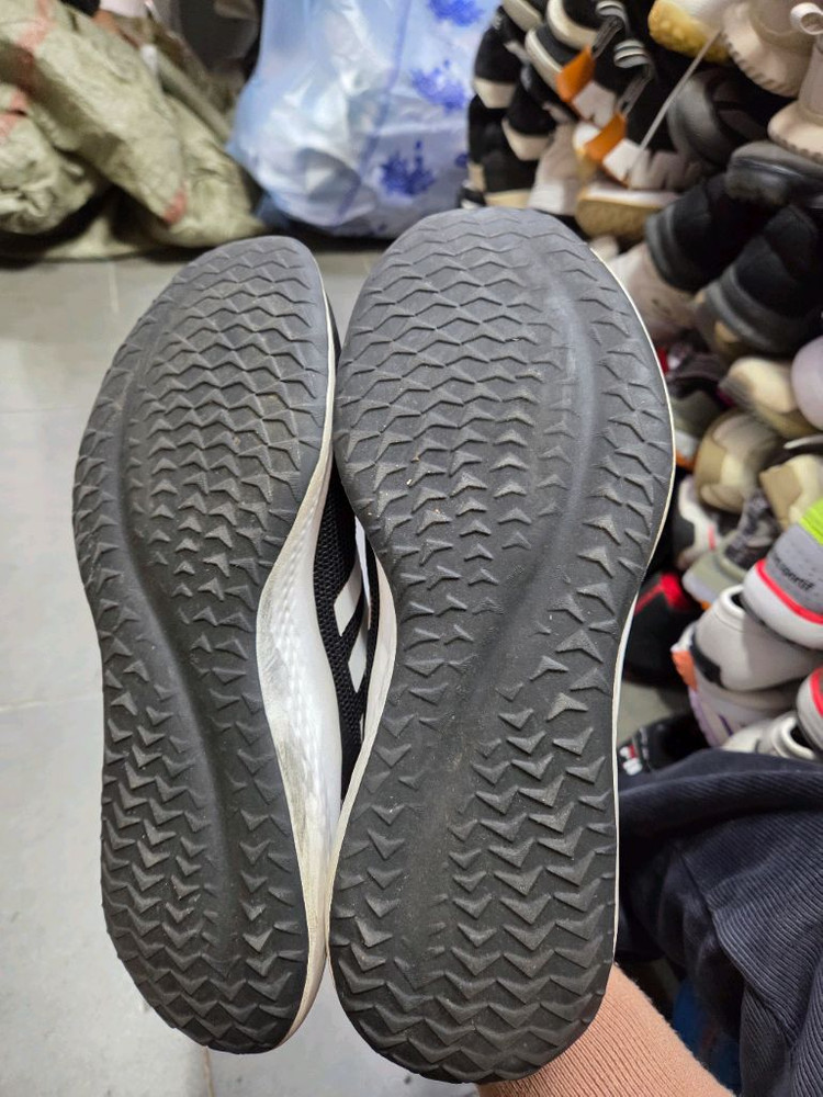 아디다스 운동화 265 이미지