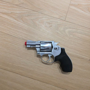 고쿠사이 m60 모델건 리볼버 더미건 이미지