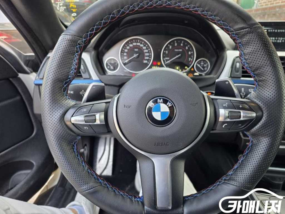 [BMW]4시리즈 (F32) 428i 컨버터블 M 스포츠 (5인승) #3월급매 이미지