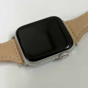 애플워치 SE 실버 셀룰러 40 mm 이미지