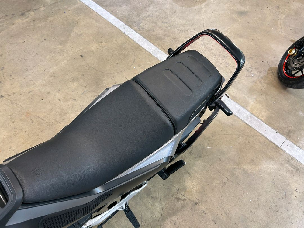 스바르트필렌250 21년 2.8만km 관리잘한차량--8