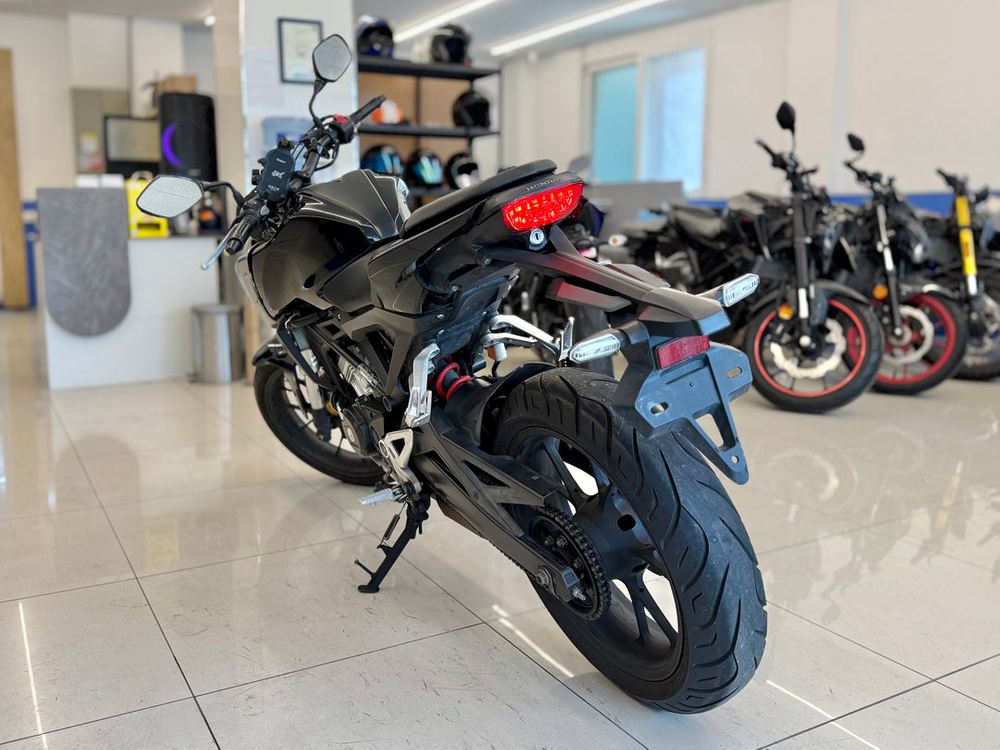 18년식 CB125R 16,XXXkm 판매합니다:)--4