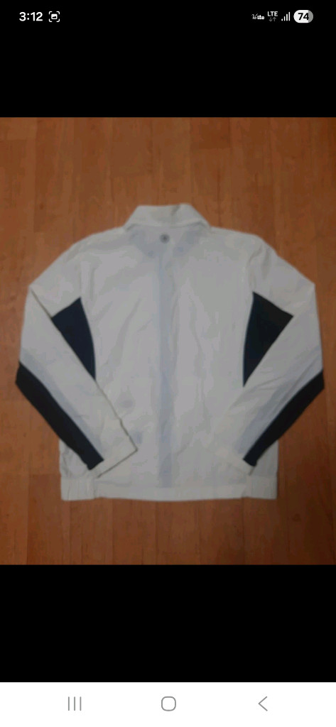 (거의 새것)루이까스텔 골프 방수 냉감용 바람막이 스윙 자켓 100--3