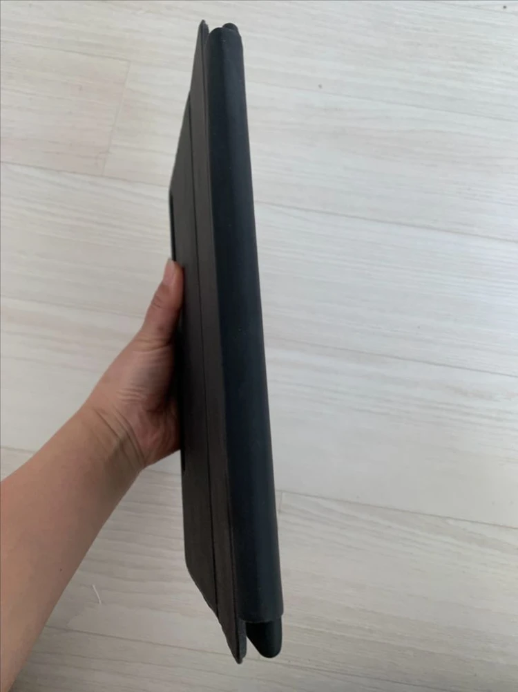 갤럭시탭S9 사제 매직키보드 커버 이미지