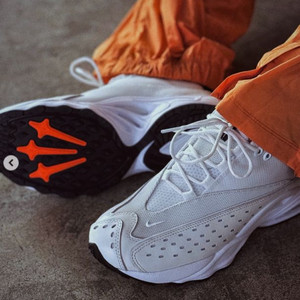 280 새제품) 나이키 드레이크 녹타 에어 줌 드라이브 운동화 신발