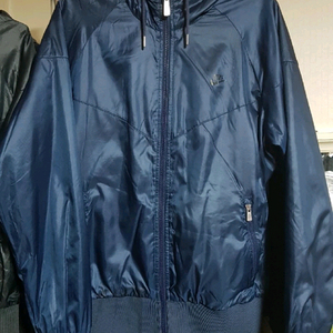 (새상품급,정품)나이키 여성 우븐 후드 아주 얇은 경량패딩 자켓,55사이즈