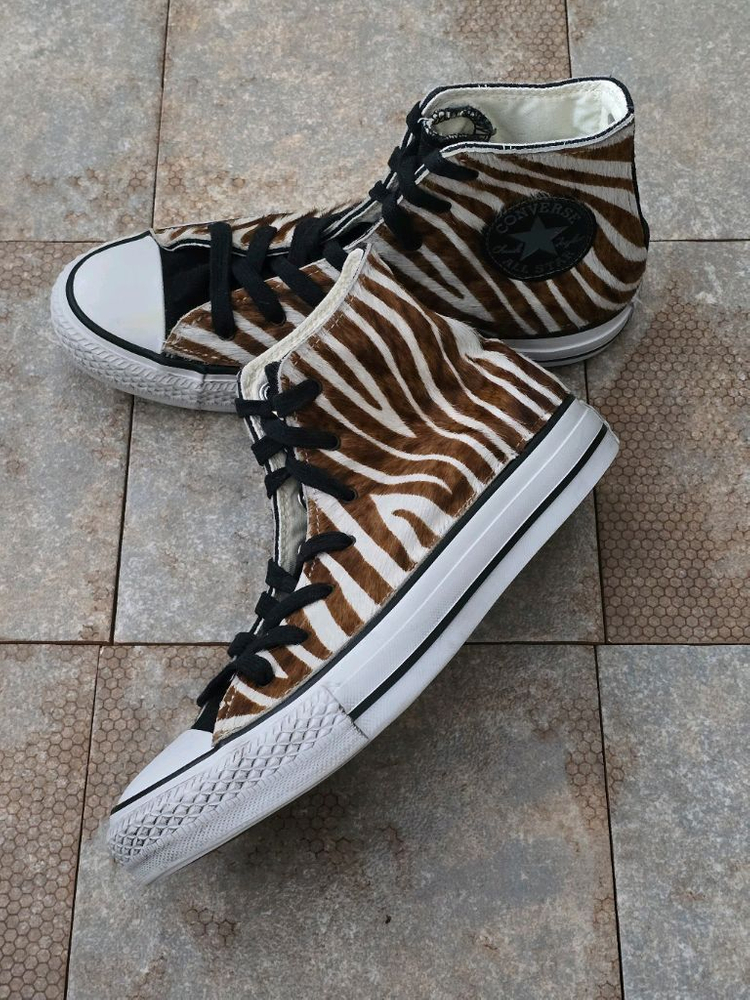 (235)컨버스 척테일러 올스타 지브라 송치 하이 스니커즈 운동화--2