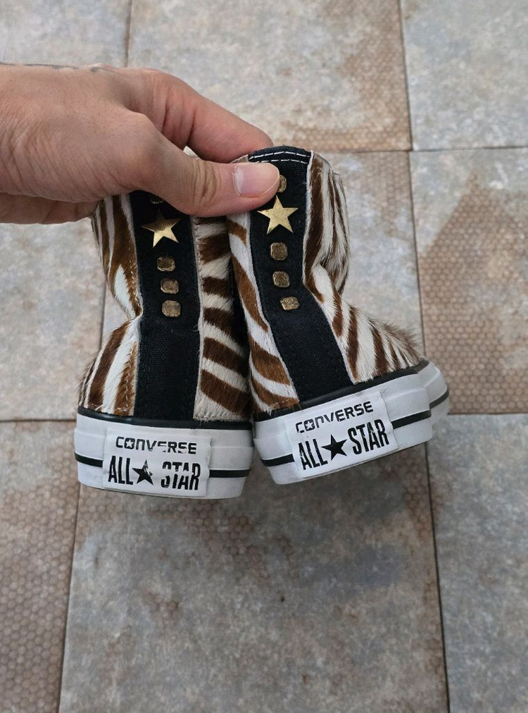 (235)컨버스 척테일러 올스타 지브라 송치 하이 스니커즈 운동화--8