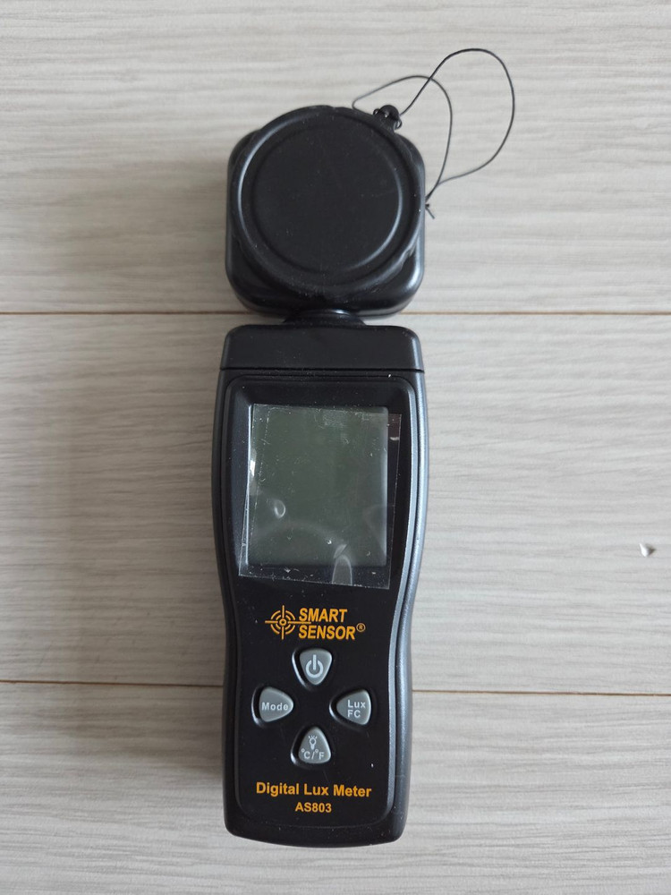 소음측정기와 조도계--1