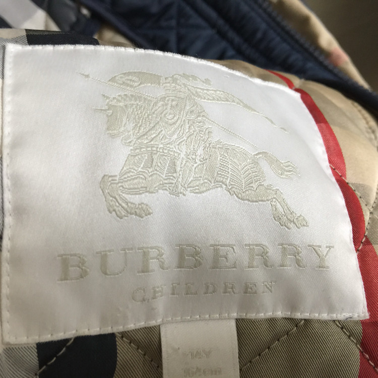 버버리 키즈 퀼팅 후드 자켓 14Y--6